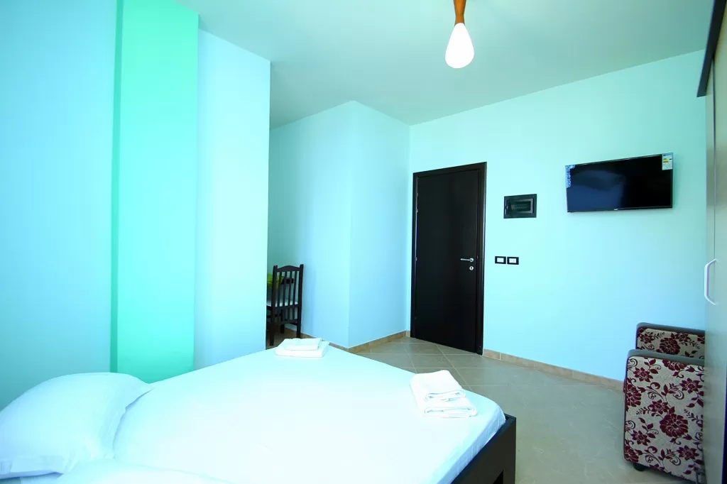 AL Hotel 12 - STD DBL 3.jpg